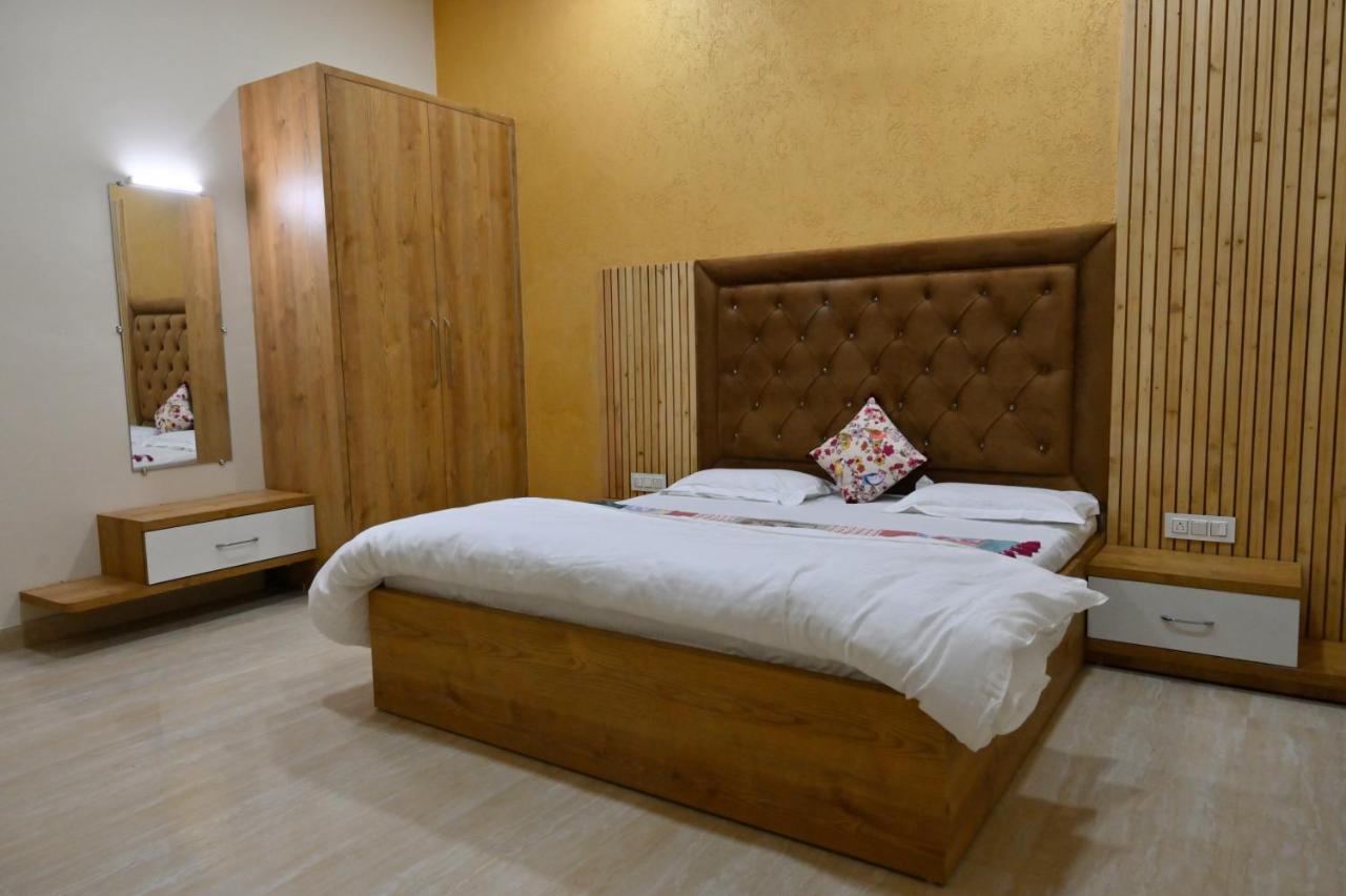 Ideal Home Stay Амритсар Экстерьер фото