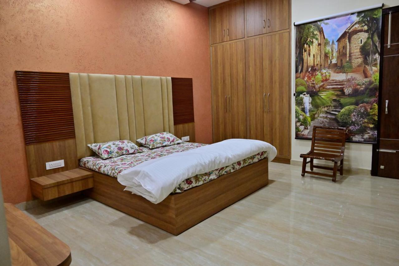 Ideal Home Stay Амритсар Экстерьер фото