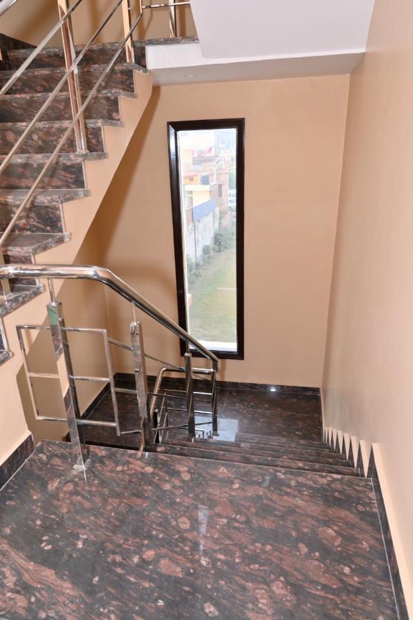 Ideal Home Stay Амритсар Экстерьер фото