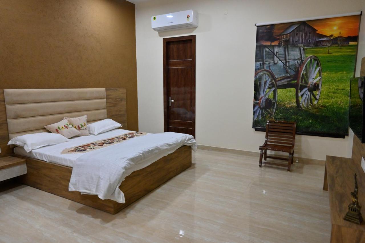 Ideal Home Stay Амритсар Экстерьер фото