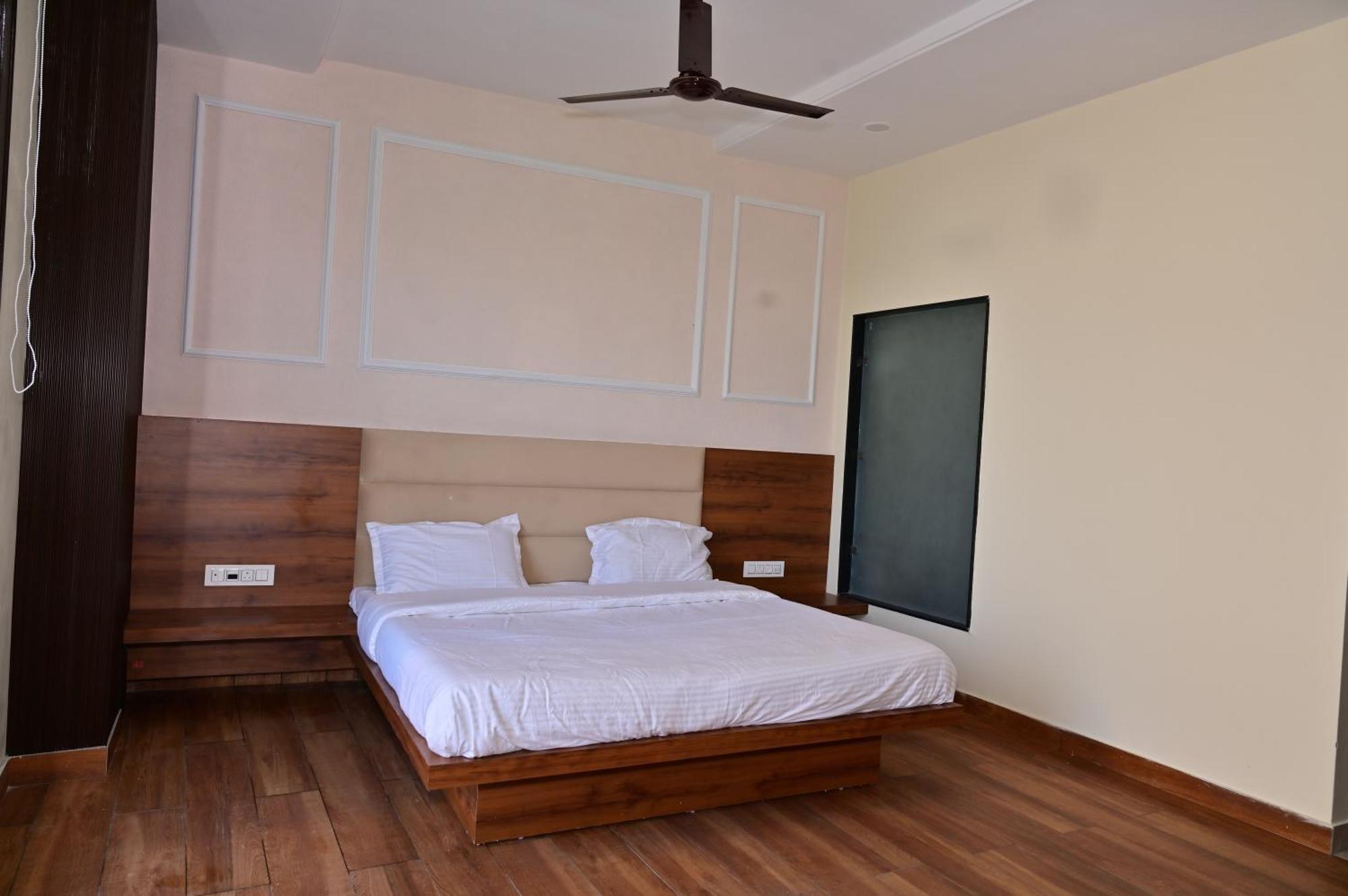 Ideal Home Stay Амритсар Номер фото