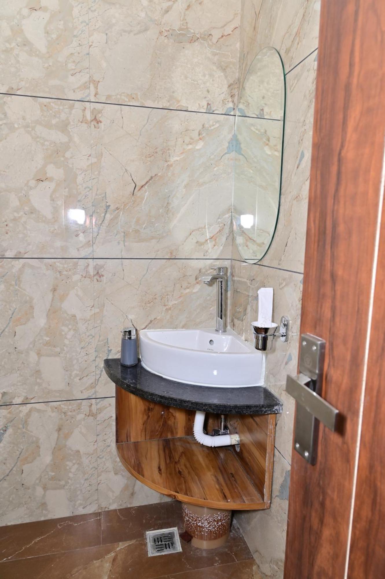 Ideal Home Stay Амритсар Номер фото